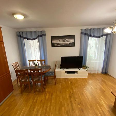 Shadi Apartment Koper Eksteriør billede
