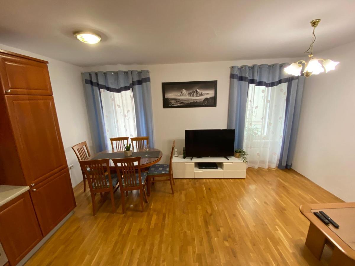 Shadi Apartment Koper Eksteriør billede